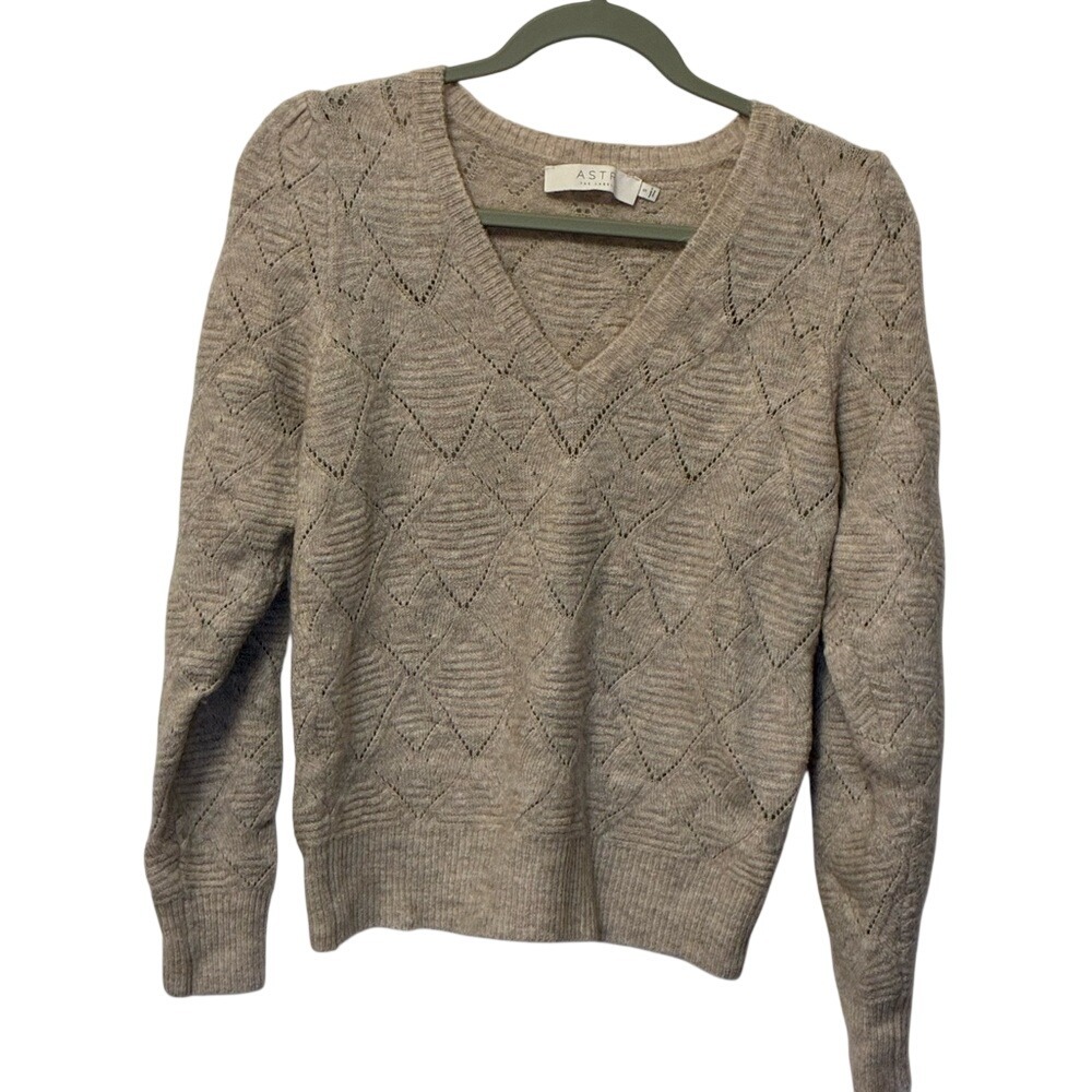 ASTR Neutral Pointelle V-Neck Sweater in Beige